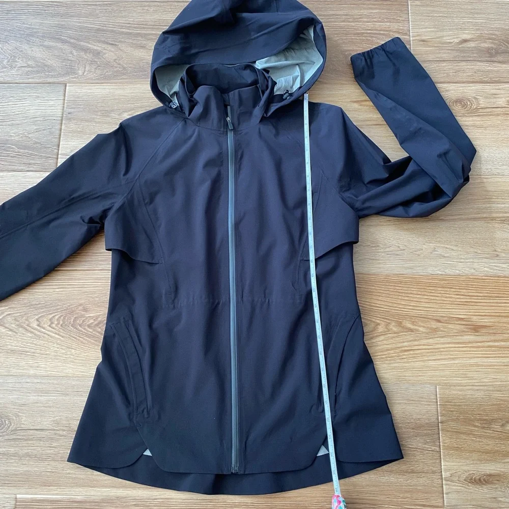 Lululemon lightweight jacket S6 Black - Picture 3 of 6